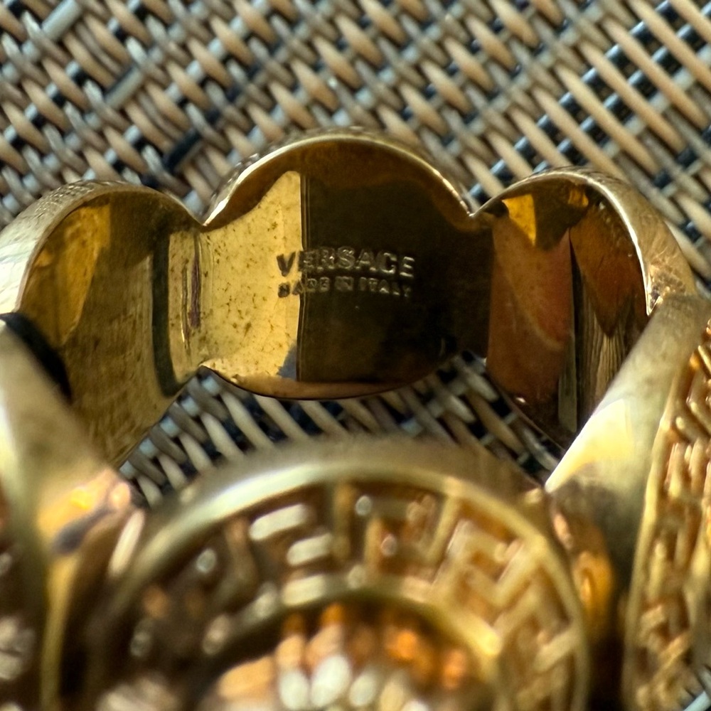 Versace gold-toned Medusa ring NWT - Picture 5 of 9